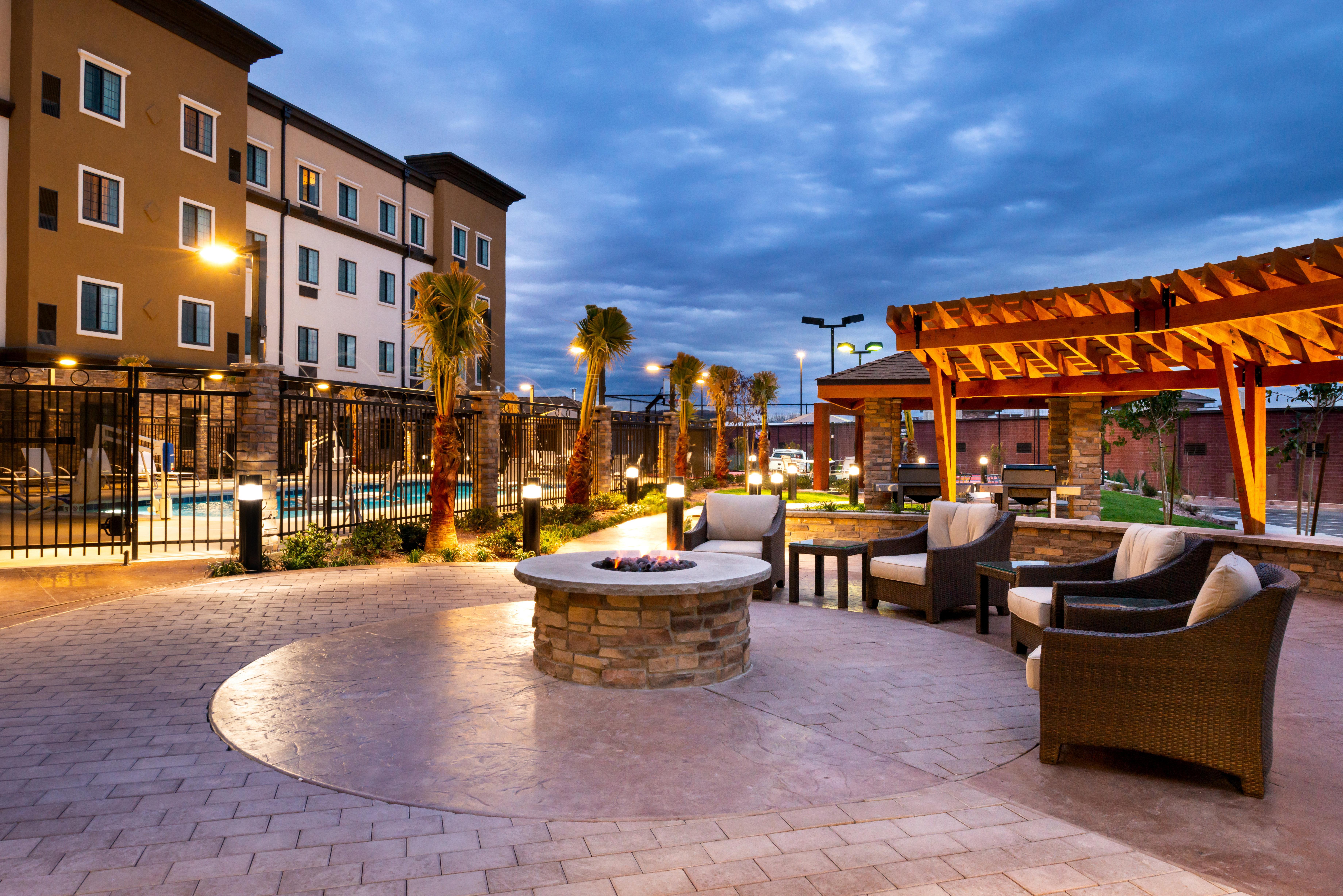 Staybridge Suites - St George By Ihg St. George Exteriér fotografie